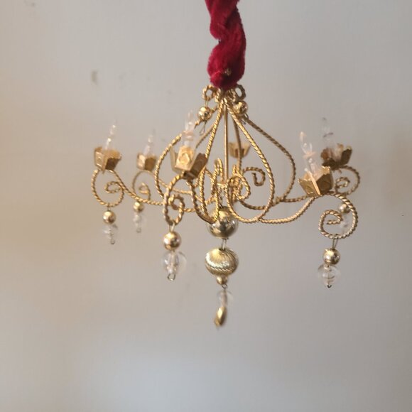 VTG Beaded Chandelier Ornament Gold W/ Red Velvet Top Candle Shaped 7" - Picture 4 of 5